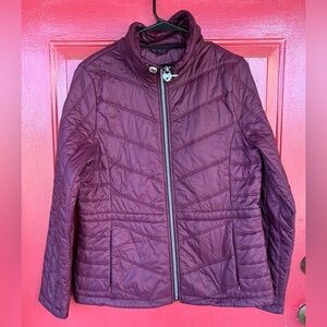Guess Women's Puffer Jacket - Maroon/ Dark Plum. Very soft. Zipper has Guess.